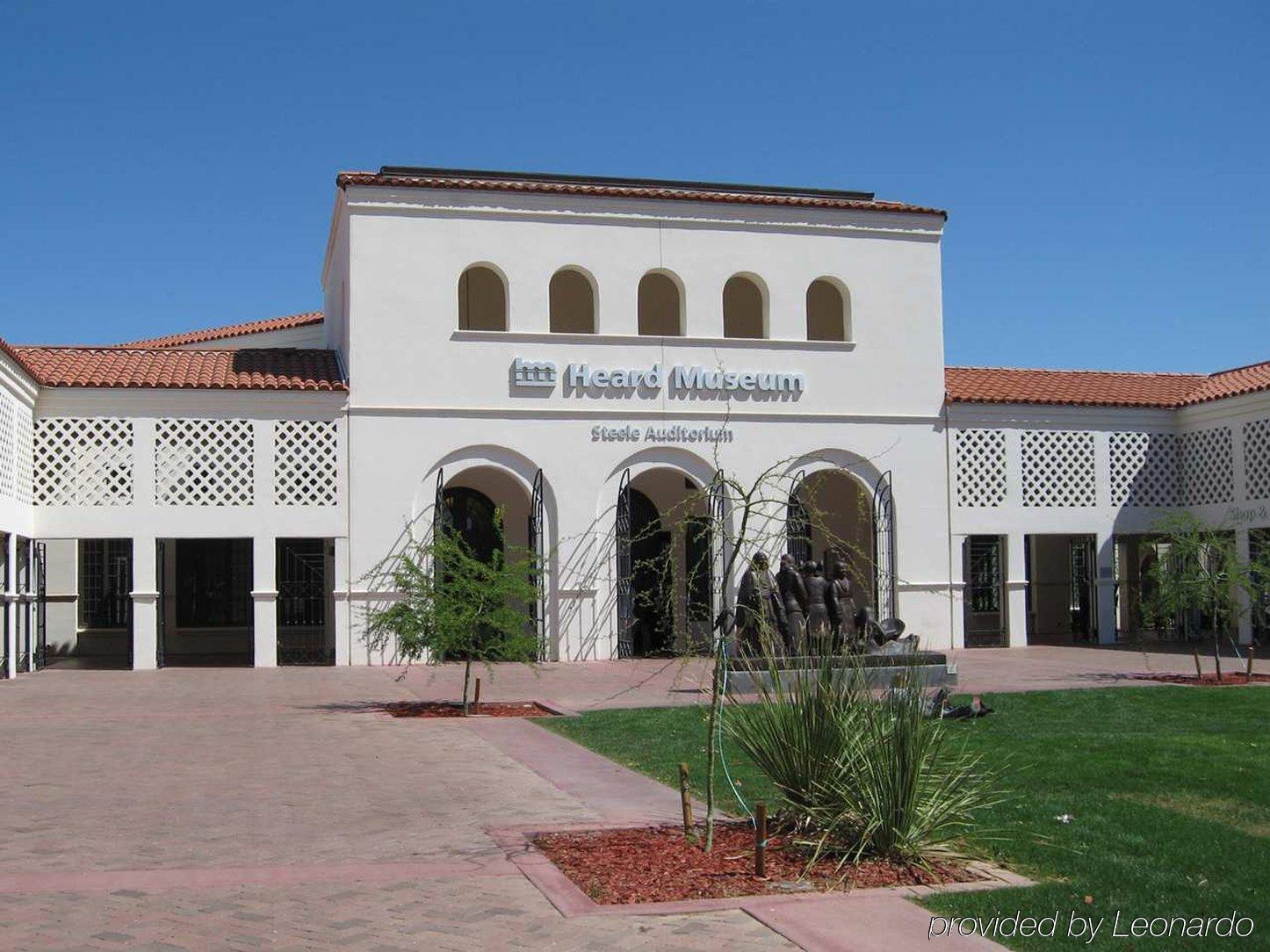Hilton Garden Inn Phoenix Midtown Exterior foto